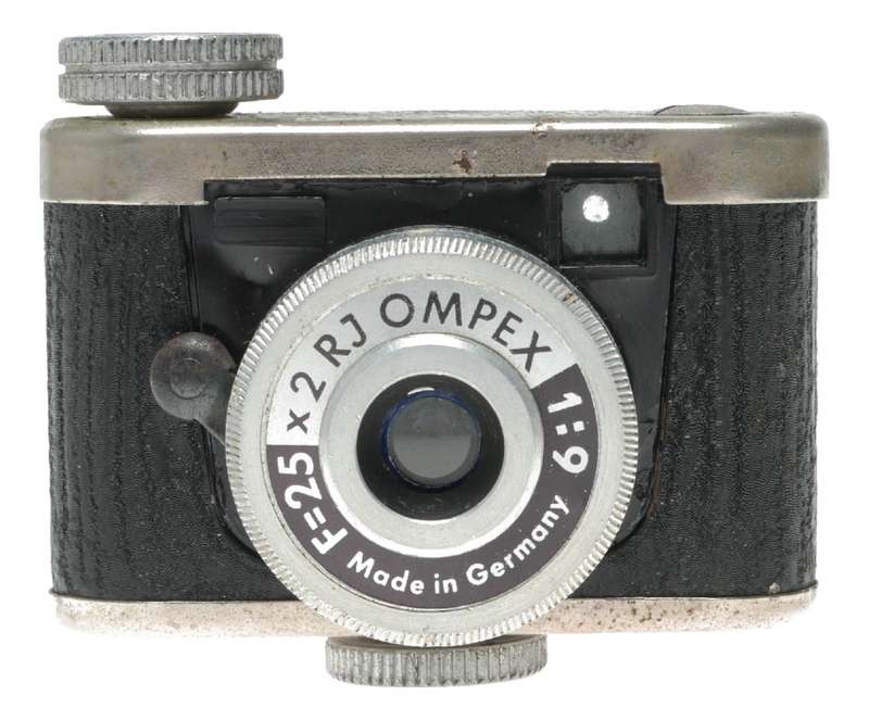 RJ Ompex 1:9 f=25 sub-miniature spy film camera in leather case Kunik Walter