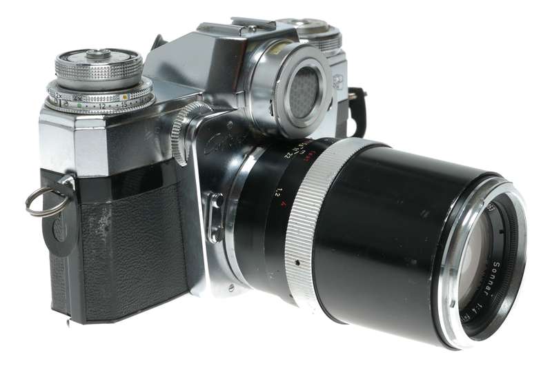 Zeiss Ikon Contarex Bullseye SLR film camera Distagon Sonnar Planar lenses macro bellows in trave...