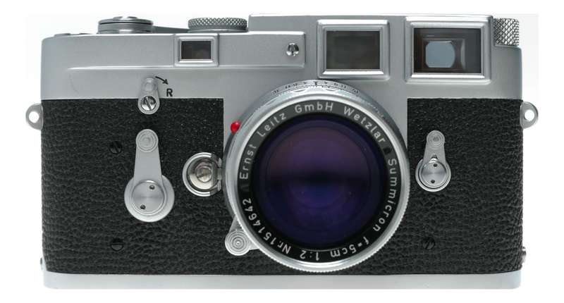 Leica M3 35mm RF film camera Summicron f=5cm 1:2 lens Meter MC filters half case