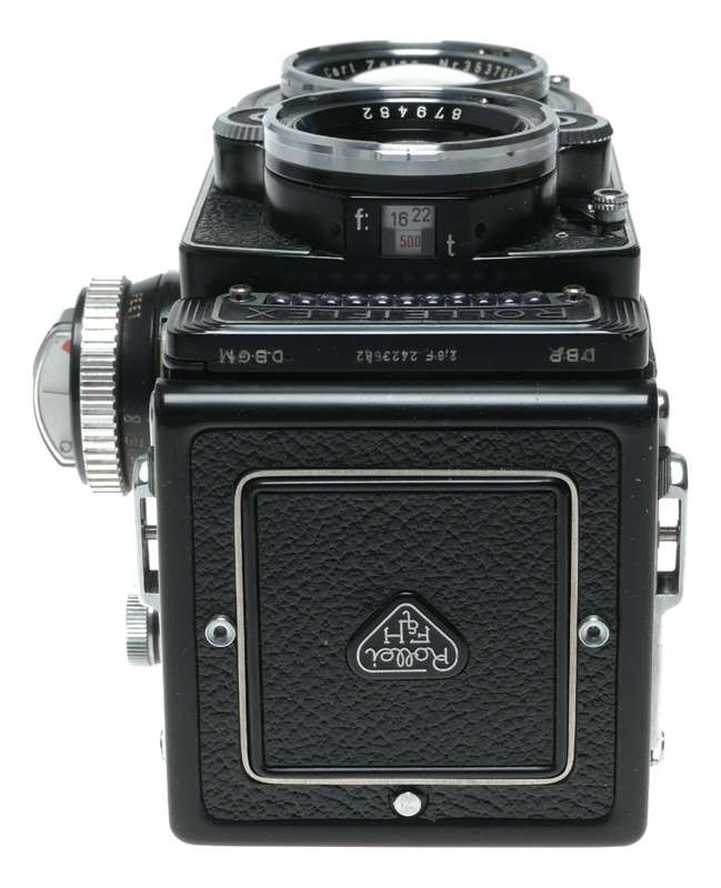 Rolleiflex TLR film camera Zeiss Planar 1:2.8 f=80mm in leather case with strap