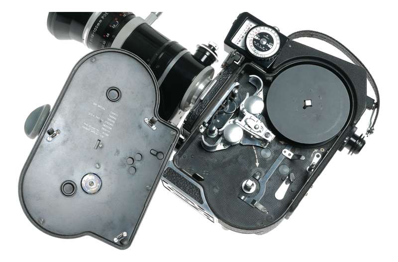 Bolex H16 Reflex Rex 5 16mm film cine camera Switar 1:1.9 f=16-100mm POE lens Gossen meter