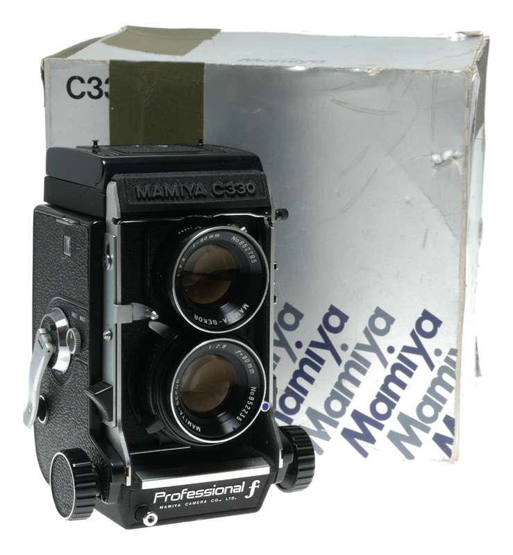 Mamiya C330 Pro f Blue Dot TLR film camera Sekor 1:2.8 f=80mm in box
