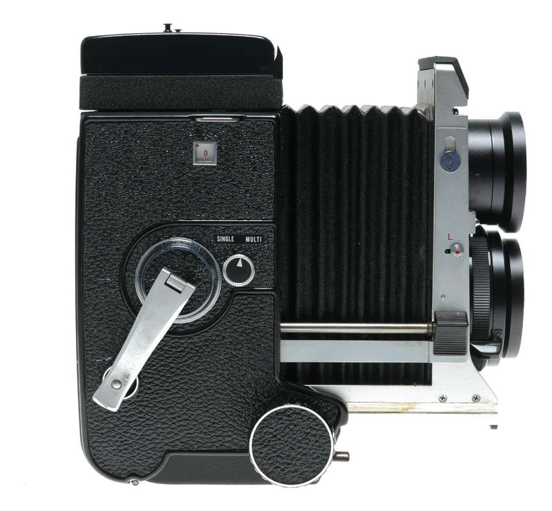 Mamiya C330 Pro f Blue Dot TLR film camera Sekor 1:2.8 f=80mm in box
