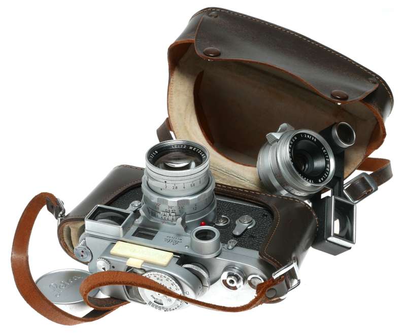 Leica M3 35mm film RF Summicron 2/50 Summaron 2.8/35 Elmarit accessories in box