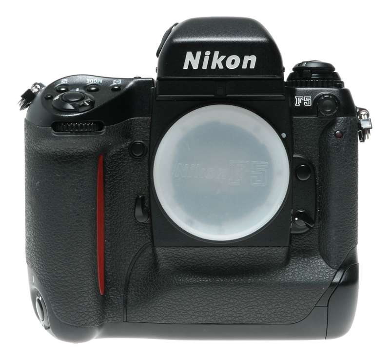 Nikon F5 35mm film SLR camera body in original box papers strap