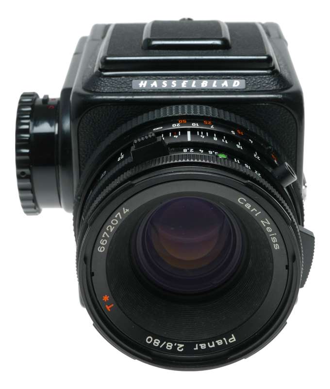 Hasselblad 500 C/M black roll film 6x6 Zeiss Planar 2.8/80 T 100 Polaroid instant magazine