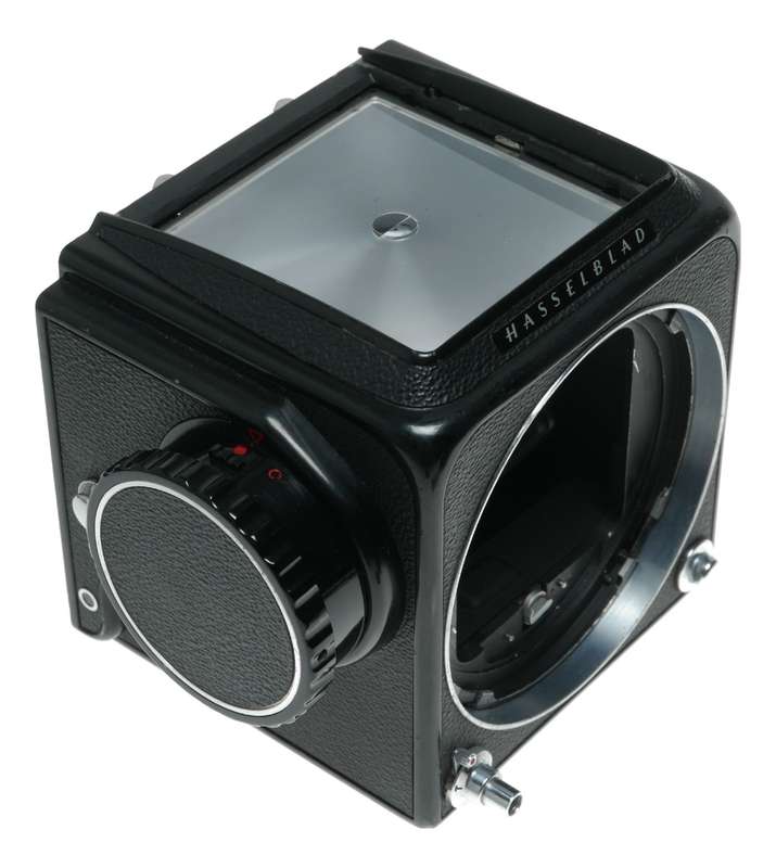 Hasselblad 500 C/M black roll film 6x6 Zeiss Planar 2.8/80 T 100 Polaroid instant magazine