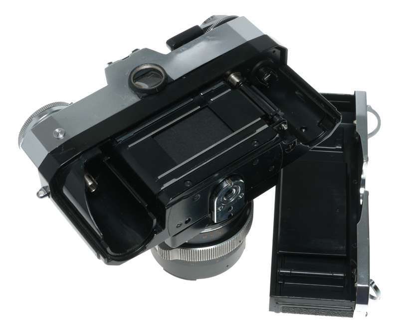Zeiss Ikon Contarex Super 35mm film SLR camera Planar 1:2/50 needs repair