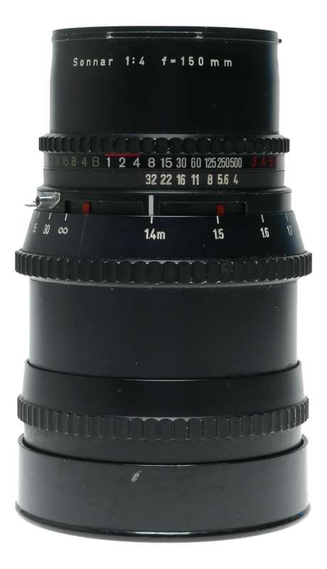 Carl Zeiss 1:4 150mm Sonnar T Hasselblad prime telephoto lens Synchro Compur