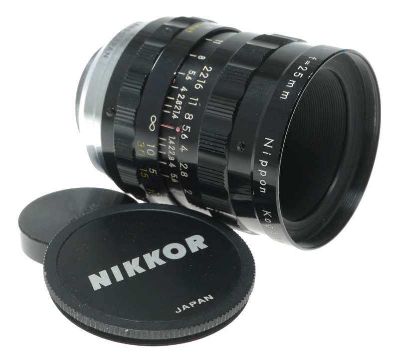 Nippon Kogaku Cine-Nikkor1:1.4 f=25mm C-mount Bolex H16 movie camera lens