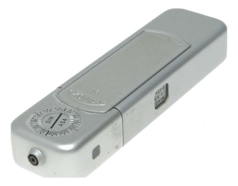 Minox BL sub-miniature spy camera set in box case chain accessories Agfapan 100 film