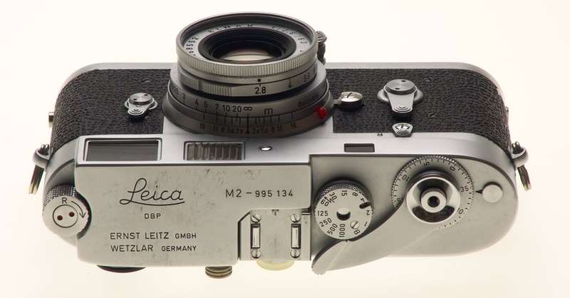 LEICA 35mm CHROME M2 CAMERA ELMAR 2.8/50mm LENS UVa FILTER ITOOY HOOD CASE CLEAN