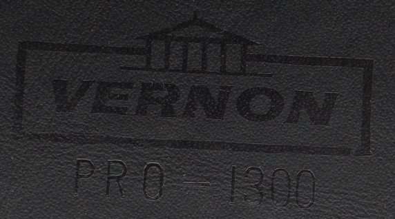 VERNON PRO-1300 UNIVERSAL VINTAGE RETRO CLASSIC FILM CAMERA CASE BAG USED CLEAN