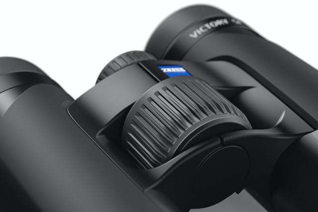 Zeiss VICTORY Compact 10x32 SF T* Binoculars