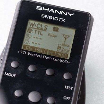 Shanny SN910TX 2.4 GHz Radio Control Trigger for Nikon DSLRs