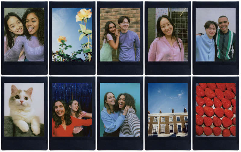 Fujifilm INSTAX MINI Instant Film-Black Frame (10 Exposures)