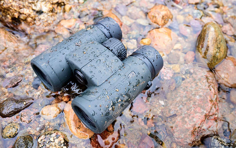 Nikon PROSTAFF P3 10&#215;30 Binocular