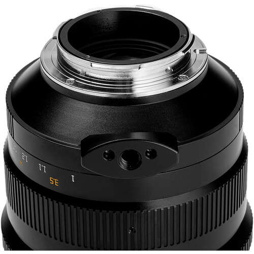 TTArtisan 90mm F/1.25 Manual Focus Lens for Leica L (Black)