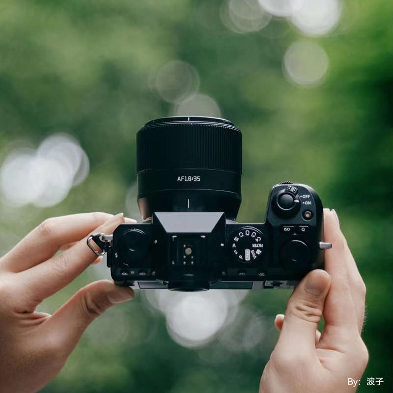 TTArtisan APS-C AF35mm f/1.8 Lens (Fujifilm X)