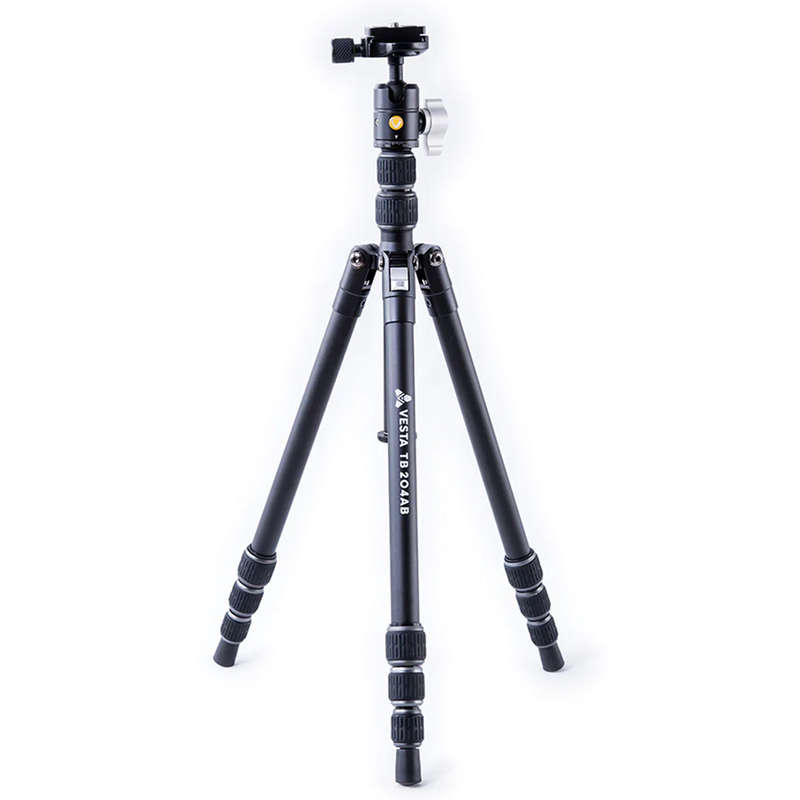 VANGUARD VESTA TB 204AB ALUMINIUM TRAVEL TRIPOD With Arca Swiss T- 46 Ball Head