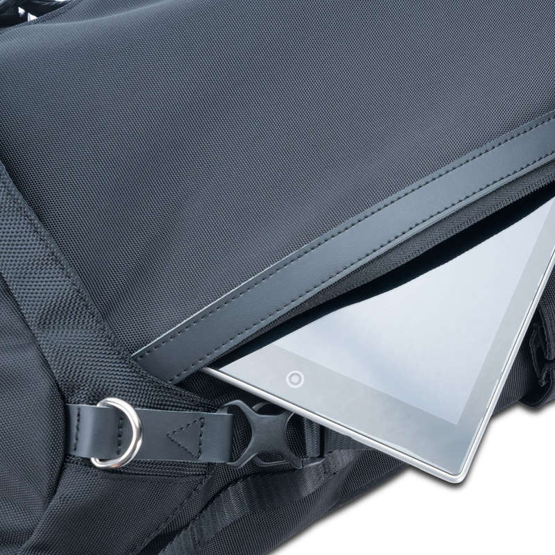 VANGUARD VEO GO 46M BK Slim/Stylish, Rear Access Camera Backpack