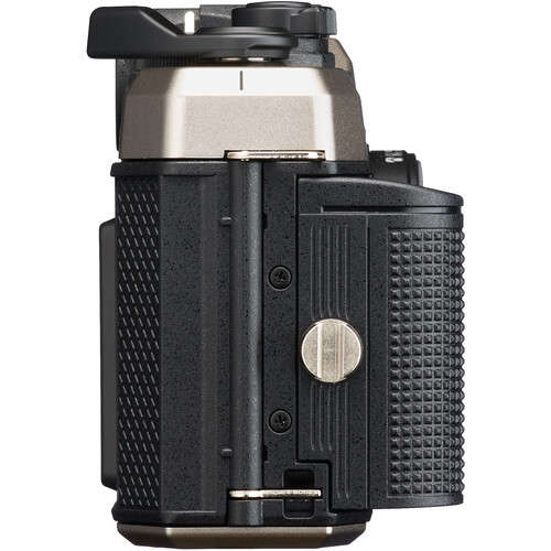 PENTAX 17 - 35mm Half-frame Analogue Film Camera