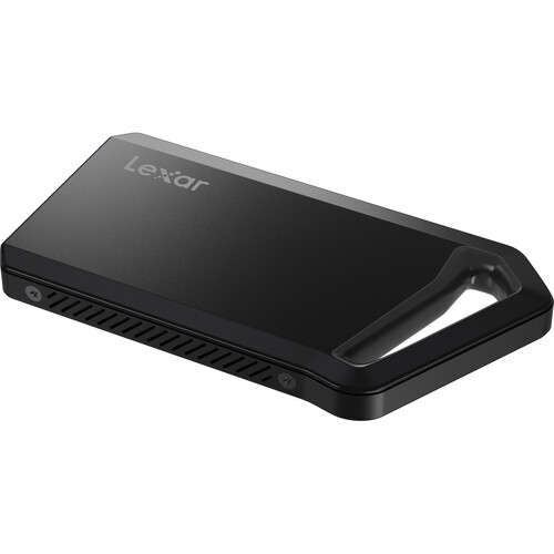 Lexar ® Professional 2TB SL600 USB 3.2 Gen 2x2 Portable Solid State Drive