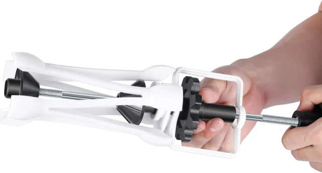 Neewer 1-Roller Wall Mounting Manual Backdrop Support System