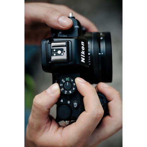 Nikon Z50 II SINGLE KIT: Z50 II + 16-50mm VR Lens + Bag + Card