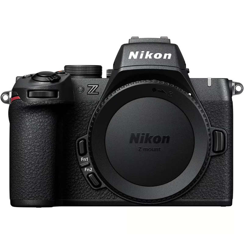 Nikon Z50 II CREATOR KIT: Z50 II + 16-50mm VR Lens + Bag + Card + ML-L7 + Tripod + Mic