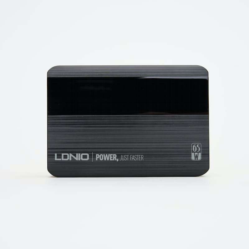 LDNIO 65W PD Desktop Charger with 1.5m Cable