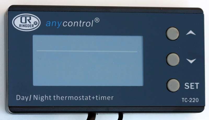 Day/Night Thermostat with Timer (Separate Display) - 1kg