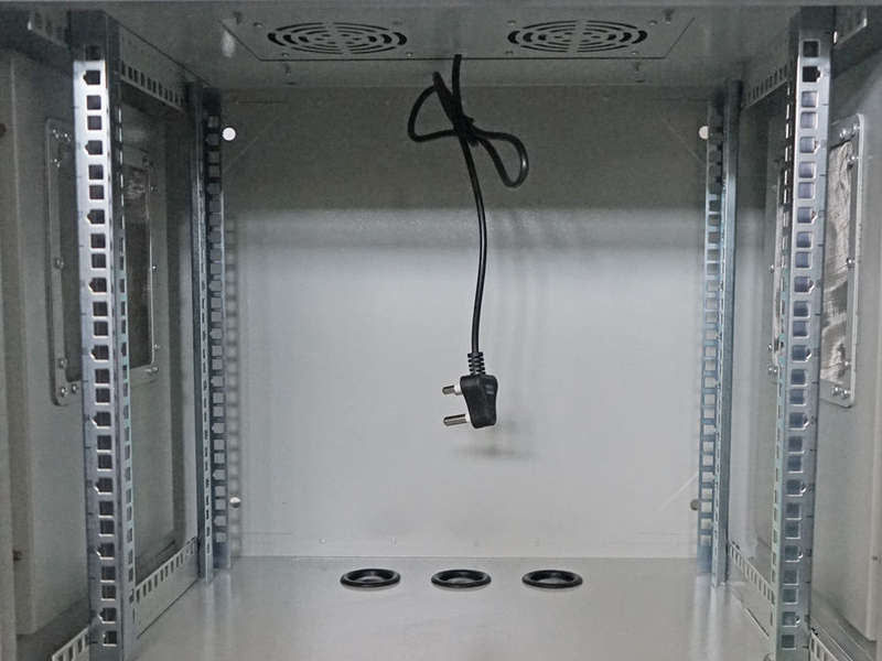 9U 450mm Deep Outdoor Cabinet with 2 fans