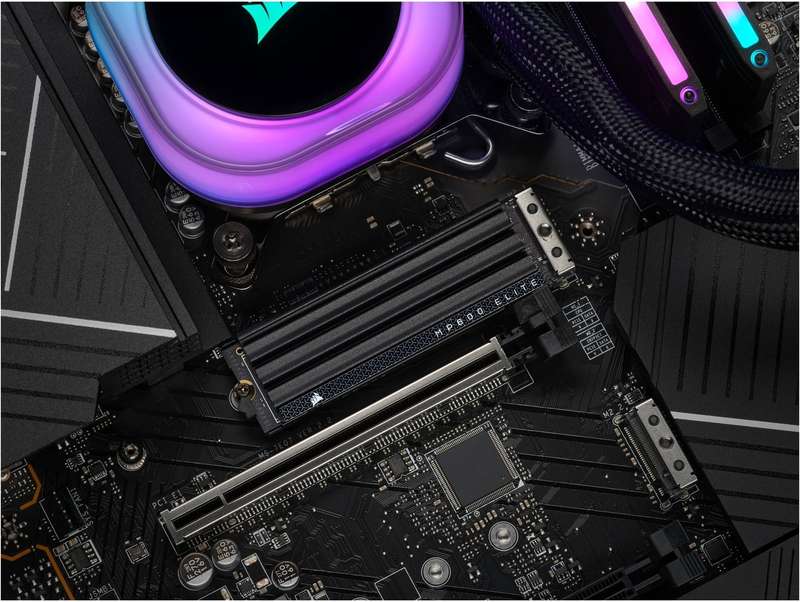 Corsair MP600 ELITE 2TB PCI Express 4.0 NVMe Internal SSD with Heatsink CSSD-F2000GBMP600EHS