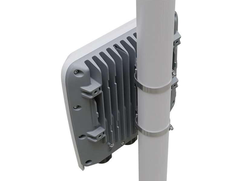 MikroTik 7 Port Gigabit 1x 2.5Gbps 1SFP+ 4 Core Outdoor PoE Router | RB5009UPr+S+OUT