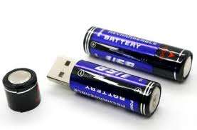 USB Battery Charger (Includes +2 AA)