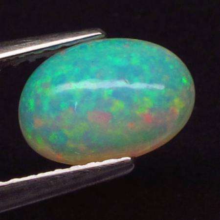 0.97ct Natural White Ethiopian Opal