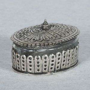 Glass Jar with Lid - Metal (1006)