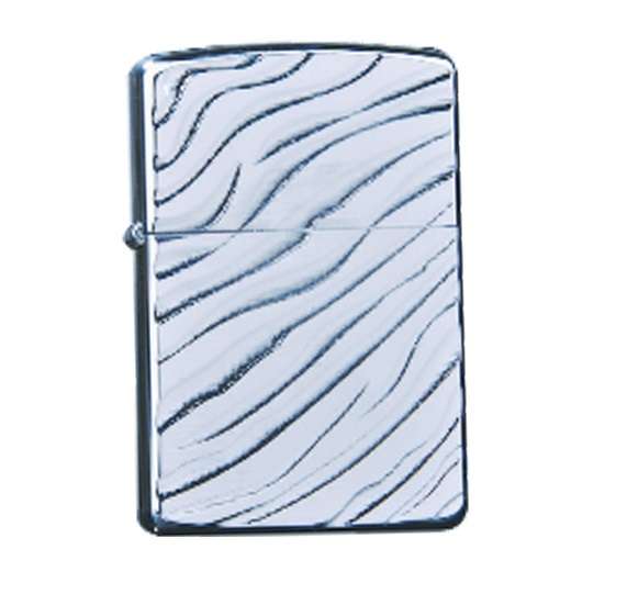 Zorro Lighter: Silver Wave Engraving