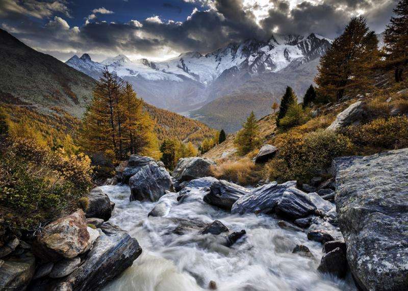 Mountain Stream (1000 Piece Puzzle)