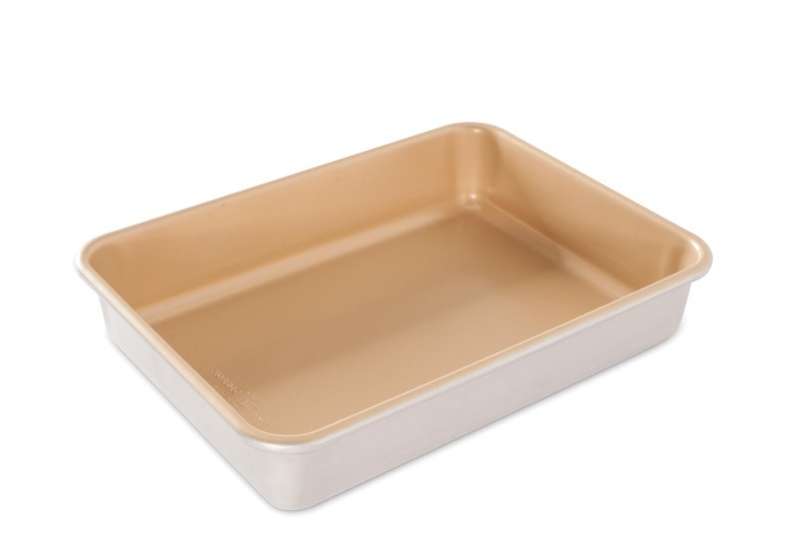 Nordic Ware Nonstick 22cm X 33cm Rectangle Cake Pan (46650)