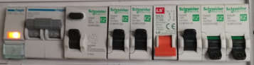 Hager 16kW Inverter Essential DB components - Schneider 5kg