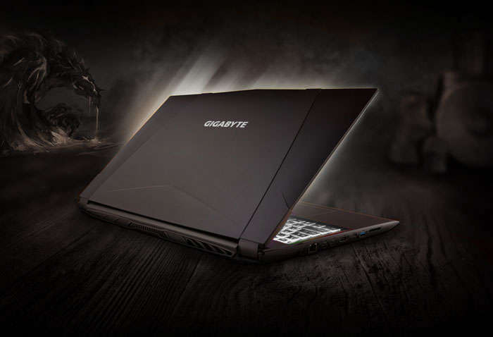 Gigabyte Sabre 17 CORE i7 GAMING LAPTOP DEAL WITH 256GB SSD