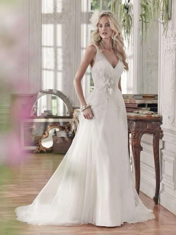 Margrett, Tulle ivory empire wedding dress.