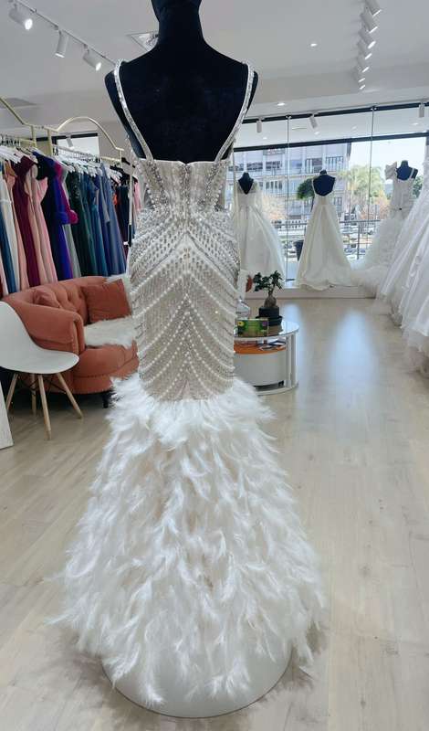 Pearl and feather detailed mermaid dress
