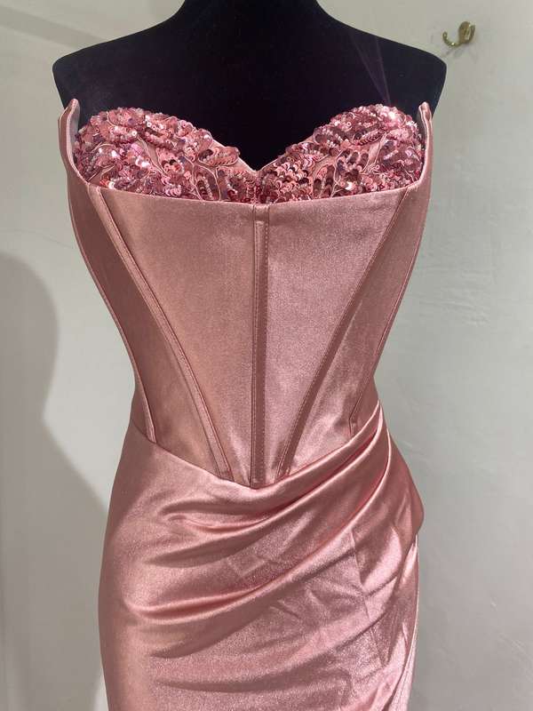 Satin boob-tube mermaid dress-Blush pink