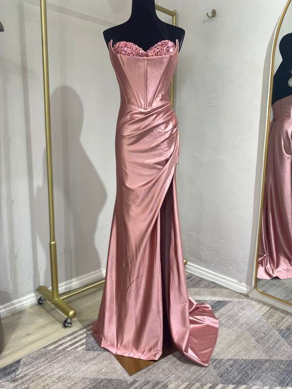 Satin boob-tube mermaid dress-Blush pink