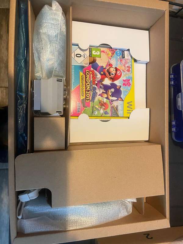 Nintendo Wii Mario & Sonic Console - Mint condition -