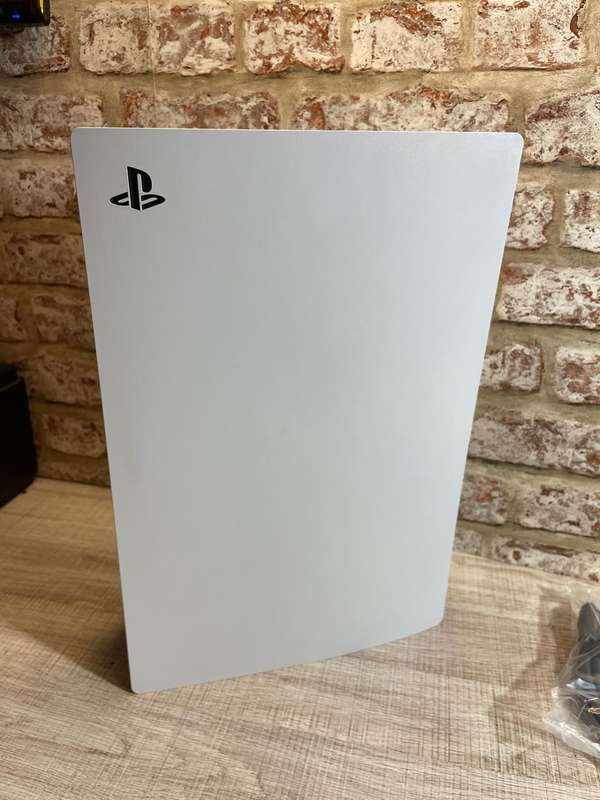 Playstation 5 Disk Edition Console (PS5) -