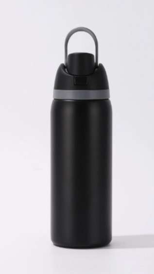 Insulated Water Bottle - 700ml/24oz Black